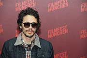 James Franco kam am 2.7.2012 (©Foto: Martin Schmitz)